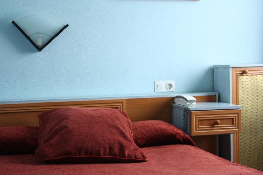 Hotel Rausan Alfajarín Oda fotoğraf